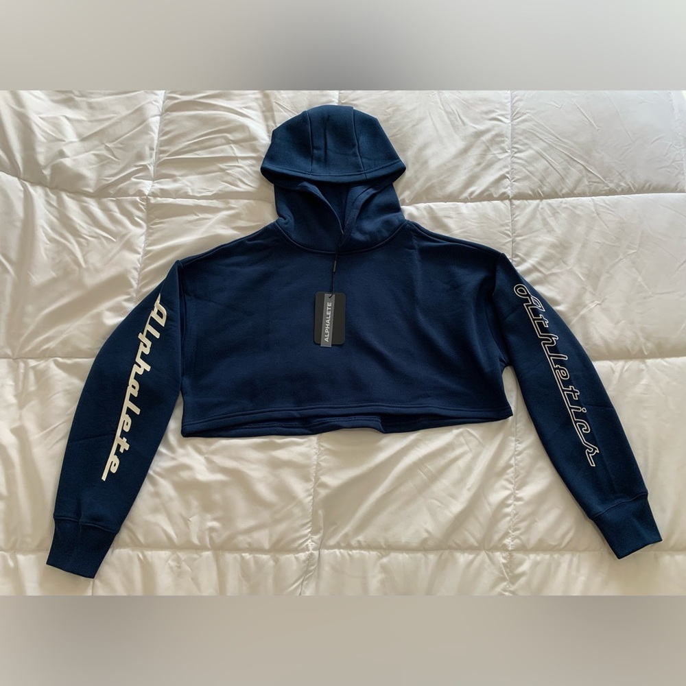 New Alphalete Sz Small WOMENS TRILOGY CROP HOODIE in the colour Denim